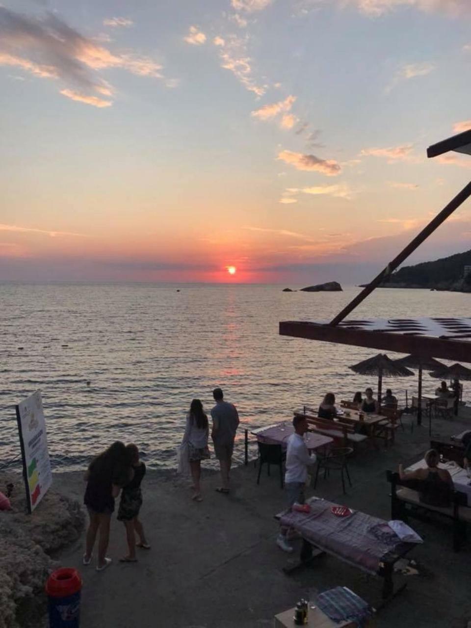 Sunset Old Town Acomodação com café da manhã Ulcinj Exterior foto